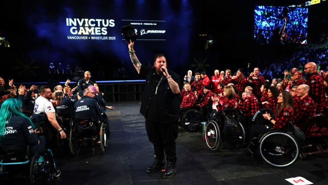 Jelly Roll Gives Emotional Tribute To ‘Real Heroes’ At Invictus Games