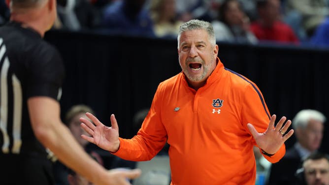 Auburn's Bruce Pearl Uses NCAA Tournament Podium To Advocate For The Release Of Hostage Edan Alexander