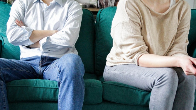 husband upset wife flashed boobs at friend