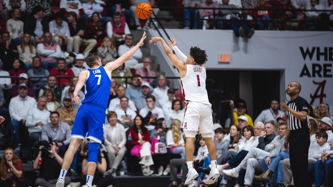 The Kentucky Wildcats face the Alabama Crimson Tide Friday in the quarterfinals of the 2025 SEC men's college basketball tournament. (Photo credit: Will McLelland-Imagn Images)