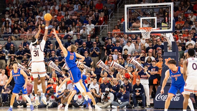 The Auburn Tigers face the Florida Gators in the Final Four of the 2025 NCAA Tournament Saturday at the Alamodome in San Antonio, Texas. (Photo credit: Jake Crandall/ Advertiser-USA TODAY NETWORK via Imagn Images)