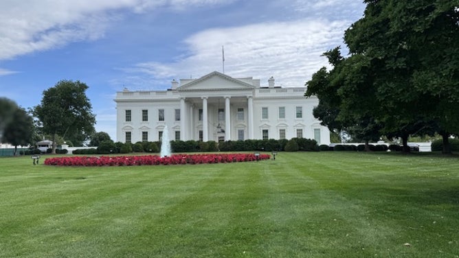 Donald Trump welcomed the Florida Gators to the White House. Via: Trey Wallace