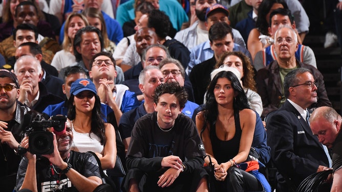 kendall jenner timothee chalamet kylie jenner knicks gold bikini