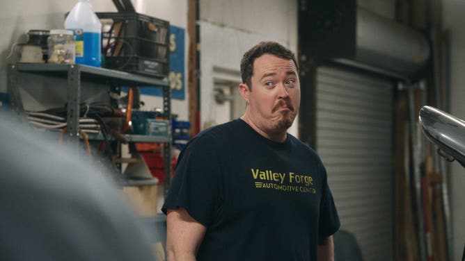 Tires (Credit: Netflix)