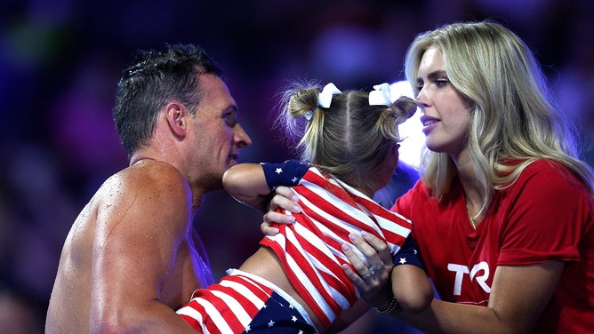ryan lochte's wife kayla lochte files for divorce