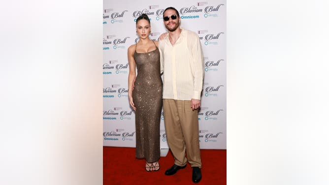Pete Davidson's girlfriend is pregnant