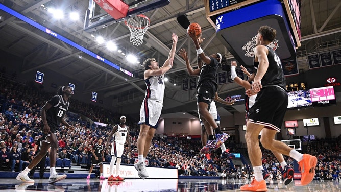 Santa Clara Broncos host the Gonzaga Bulldogs for their second meeting this season Saturday, February 14. (Photo Credit: James Snook-Imagn Images)