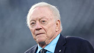 Social Media Can't Get Enough Of Jerry Jones Scribbling On A Notepad At League Meetings