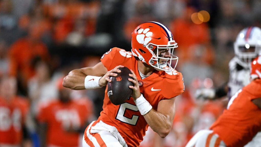 Louisiana Tech v Clemson