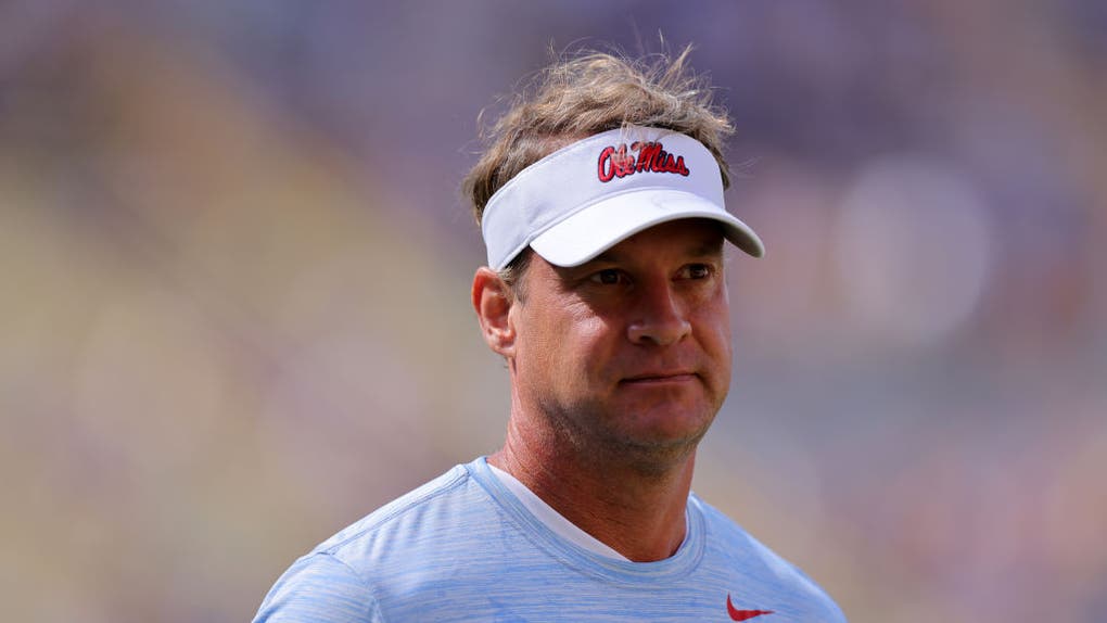 Lane Kiffin made a great comparison in how similar Ole Miss and the Green Bay Packers are in fundraising for NIL