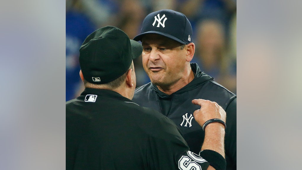 Aaron Boone stands up for Aaron Judge, gets tossed