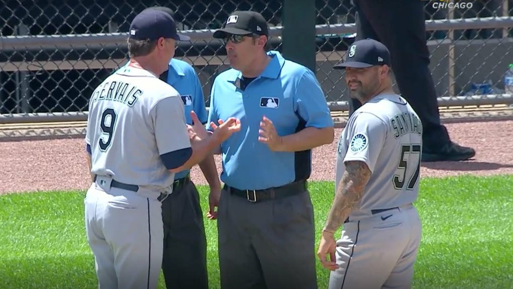 907d4199-E46Tb62WUAAzhzl