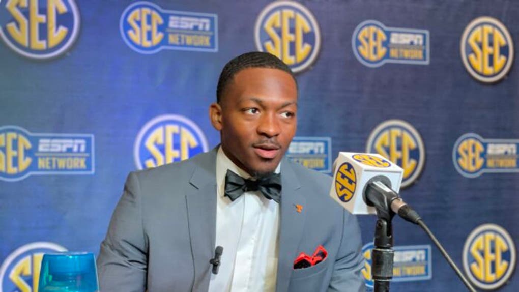 3d53437f-F2C9B3F9-1774-477E-AC8F-8CA445E21E7A