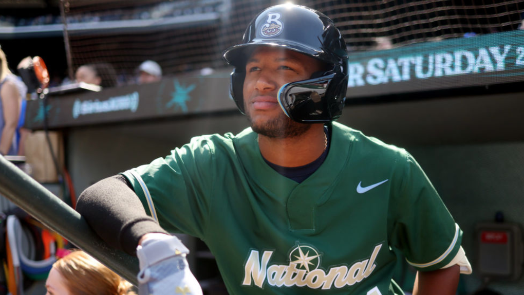 Milwaukee Brewers Hand 19-Year-Old Outfielder $82 Million