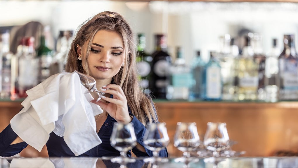 Former Bartender Went From Slinging Drinks To Slinging Content After Bar Owners Ran Off With Her Paycheck