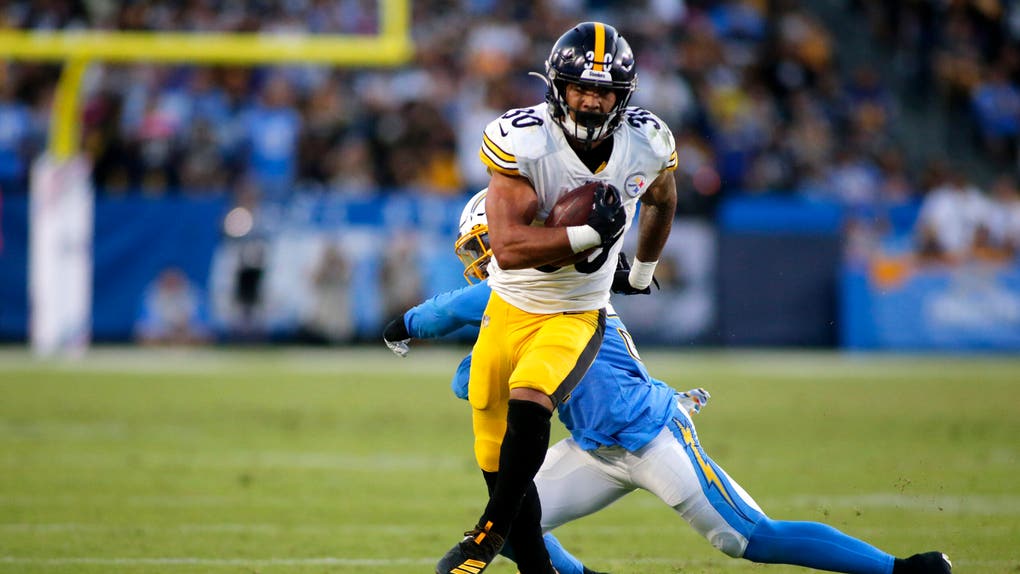 b8de5307-Pittsburgh Steelers v Los Angeles Chargers