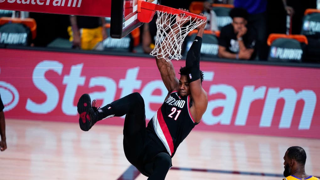 Portland Trail Blazers v Los Angeles Lakers - Game One