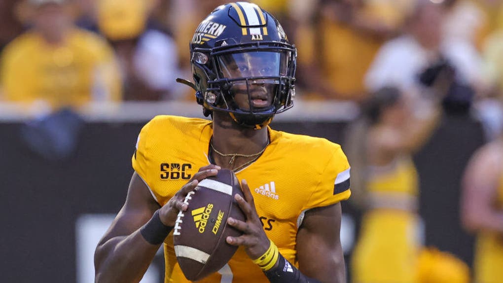 COLLEGE FOOTBALL: SEP 03 Liberty at Southern Miss