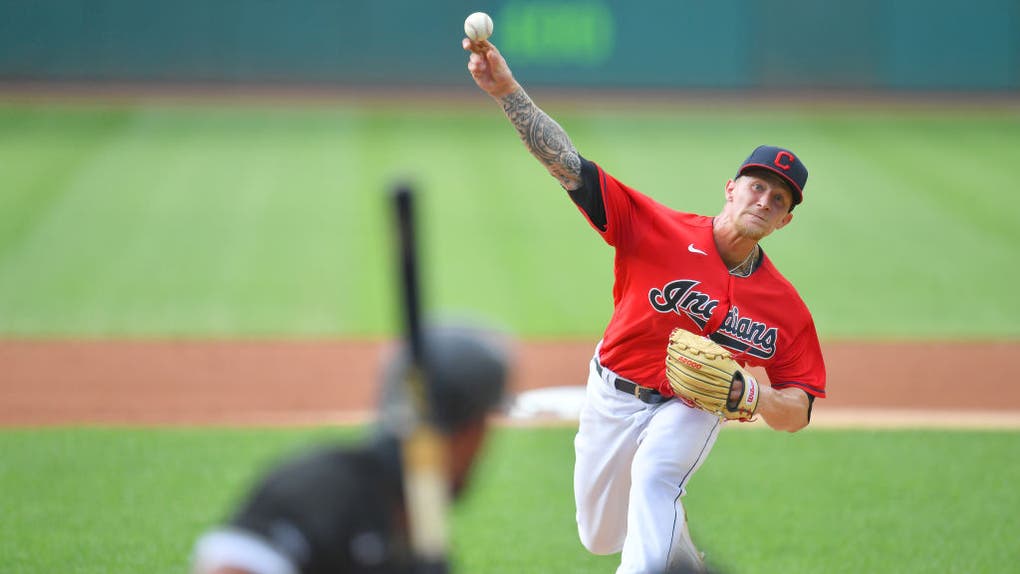 Chicago White Sox v Cleveland Indians