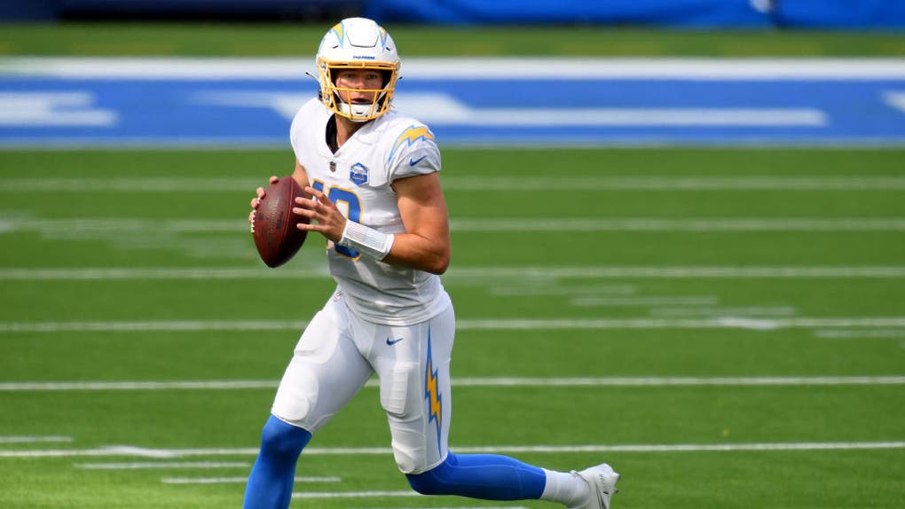 Kansas City Chiefs v Los Angeles Chargers