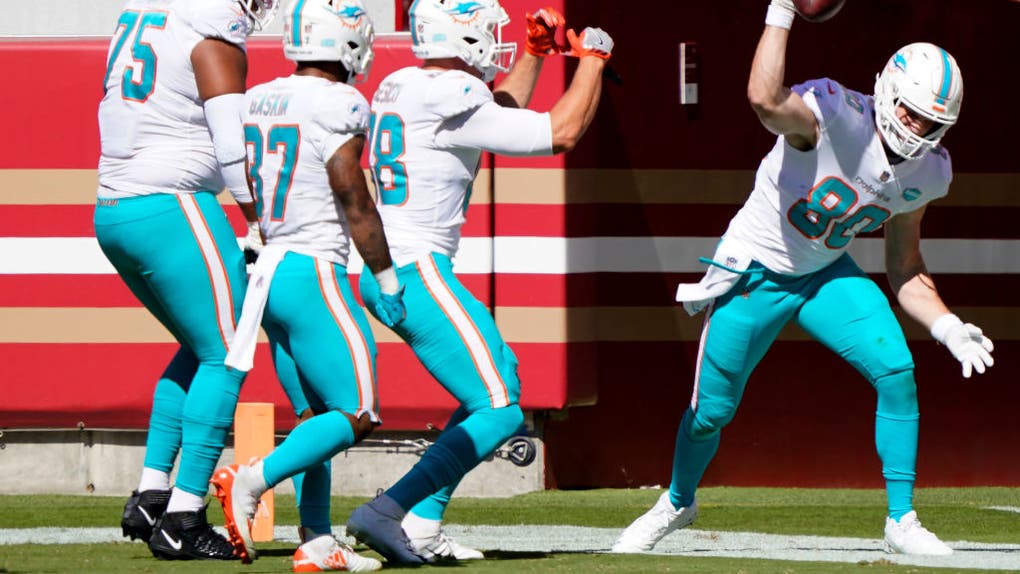 Miami Dolphins v San Francisco 49ers