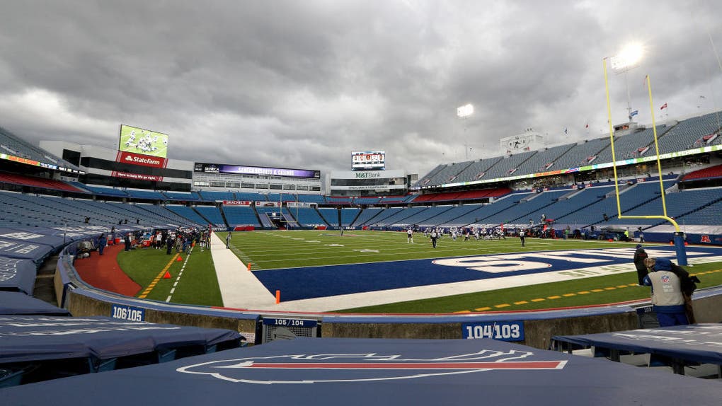 New England Patriots v Buffalo Bills