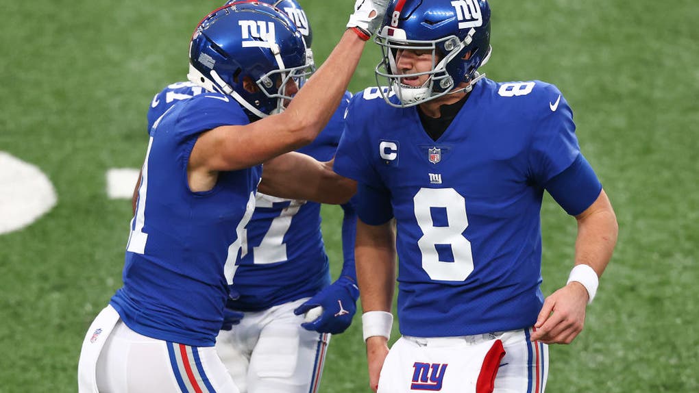 Dallas Cowboys v New York Giants