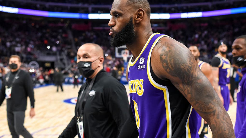 Los Angeles Lakers v Detroit Pistons