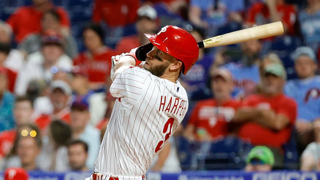 Los Angeles Angels v Philadelphia Phillies