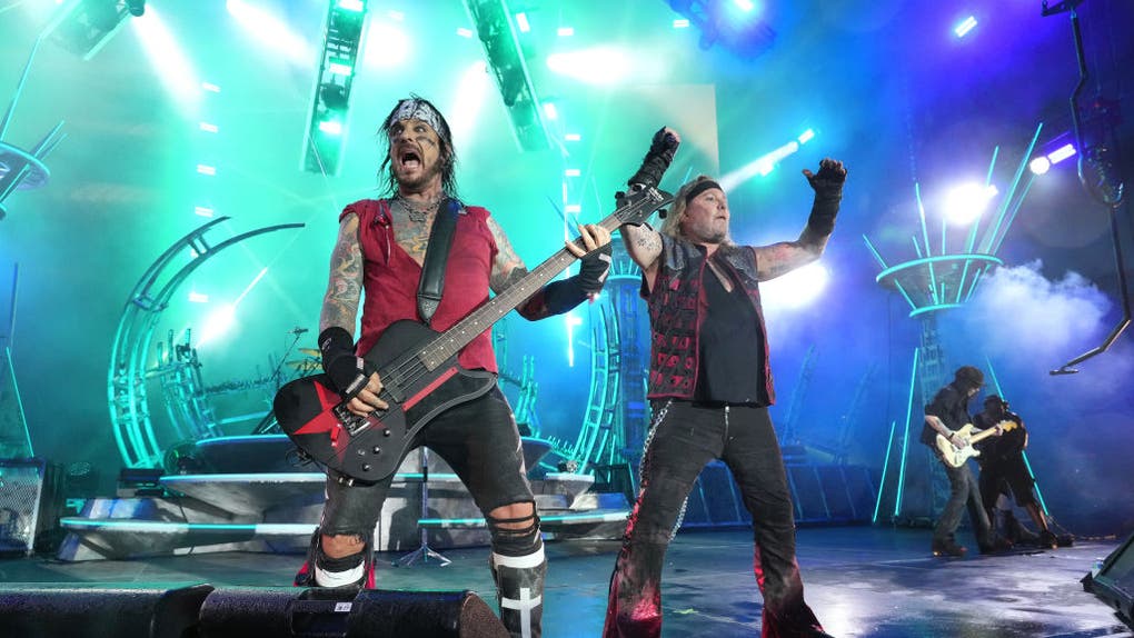 Motley Crue