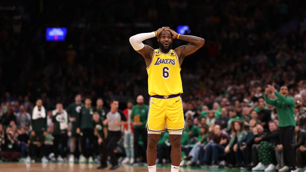 Los Angeles Lakers v Boston Celtics