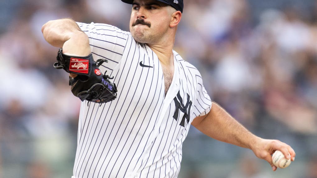 Chicago Cubs v New York Yankees