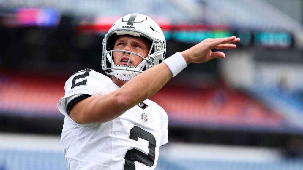 4ab6ff33-Las Vegas Raiders v Buffalo Bills