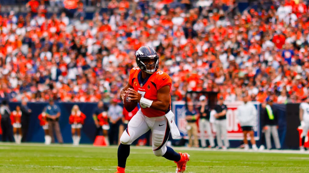 Las Vegas Raiders v Denver Broncos