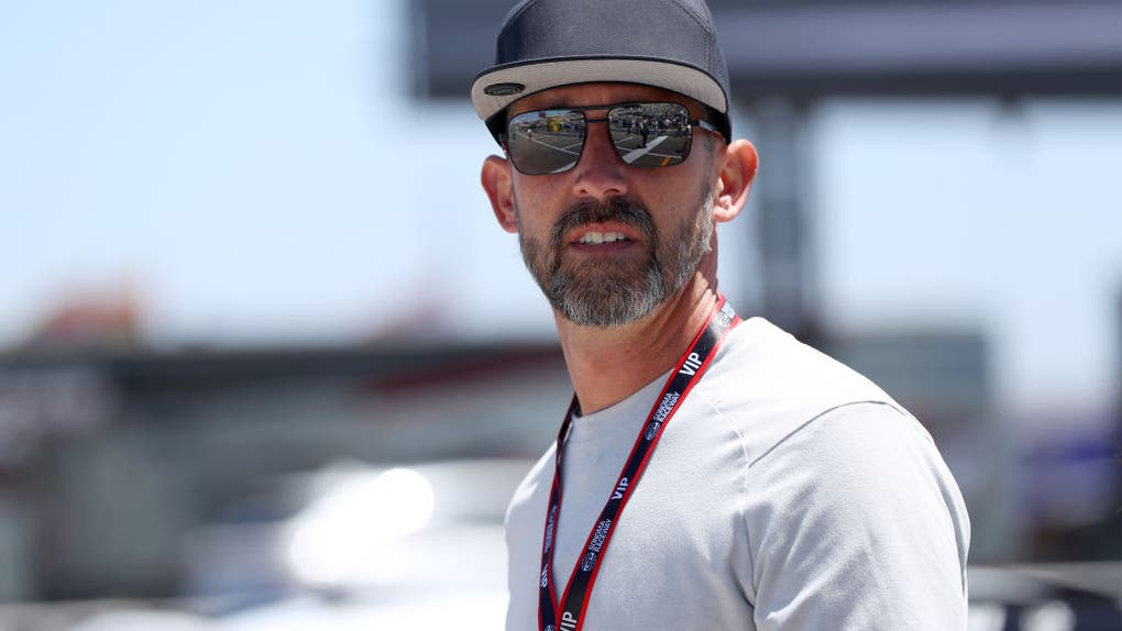 Kyle Shanahan Laughing At Those Who Made Assumptions About QB Preference