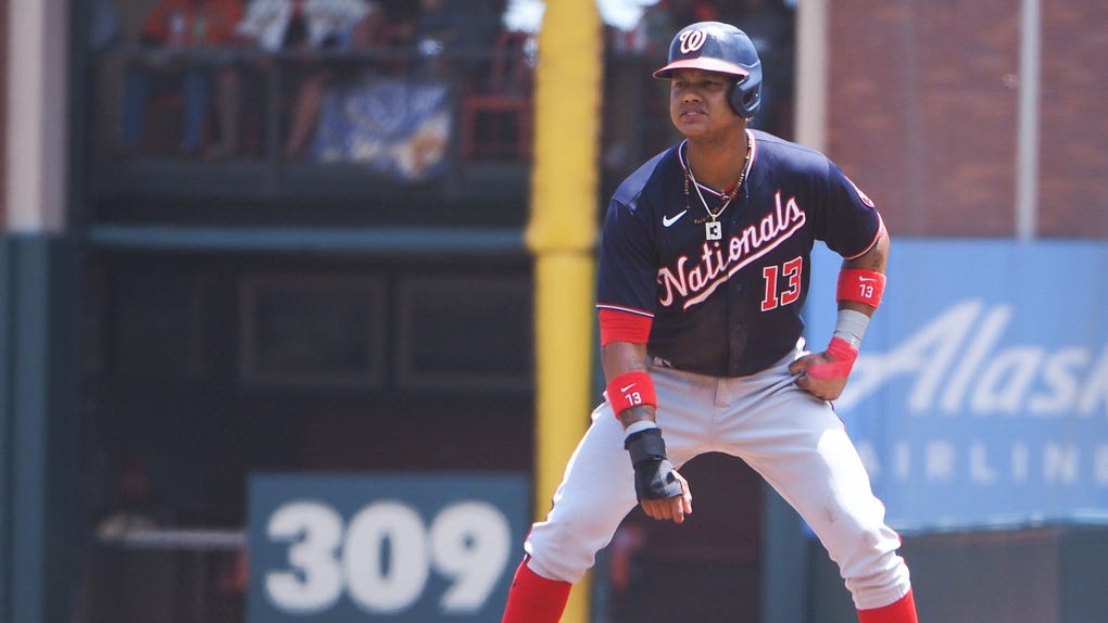 e38048a9-Starlin Castro