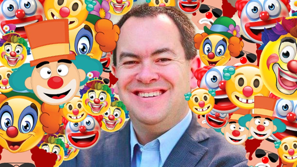 6585e9fe-Stewart Mandel clown
