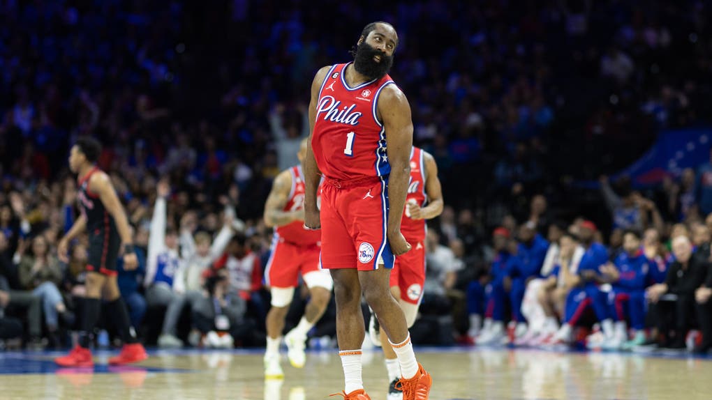 800c5b31-NBA: Toronto Raptors at Philadelphia 76ers