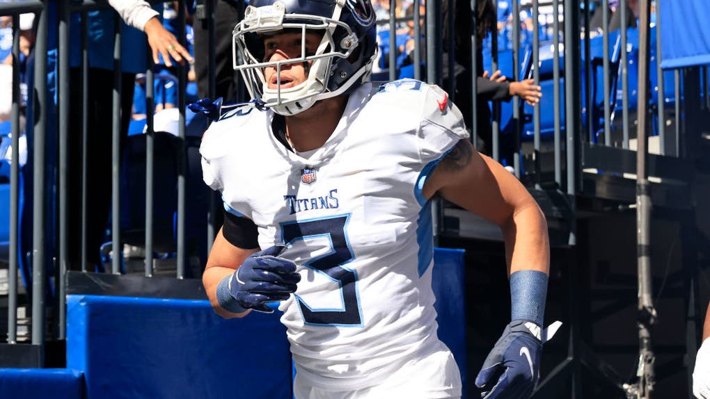 6052851a-Tennessee Titans v Indianapolis Colts