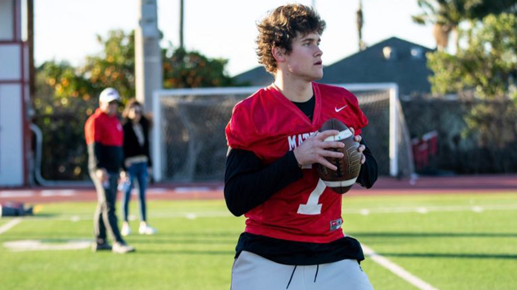cole-leinart-highlights-recruiting-update-offers-basketball-mater-dei-quarterback