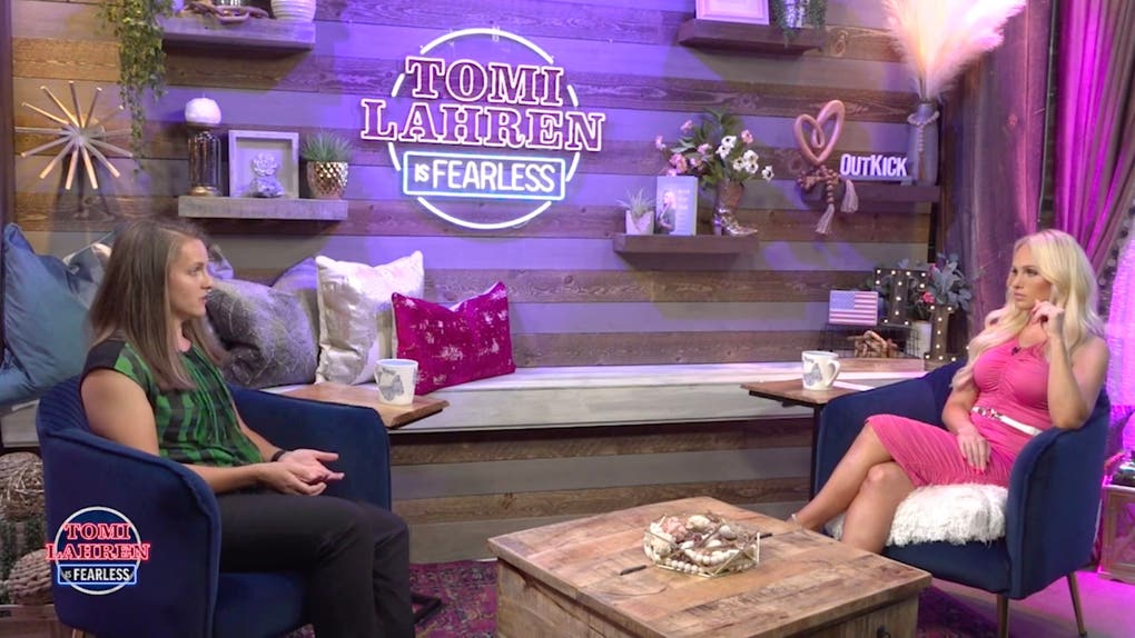 Keelin Darby speaks to Tomi Lahren in studio