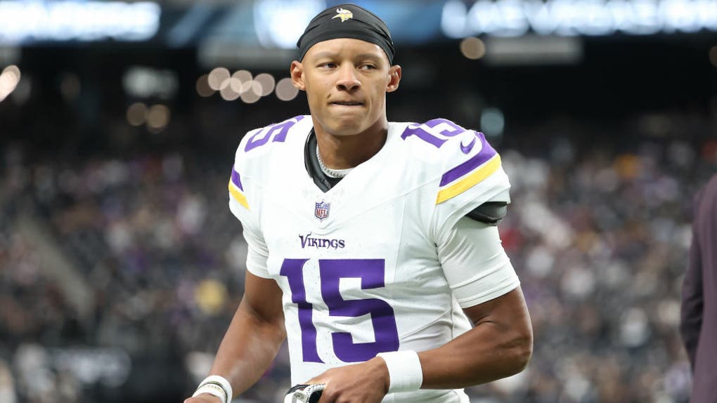 Minnesota Vikings v Las Vegas Raiders