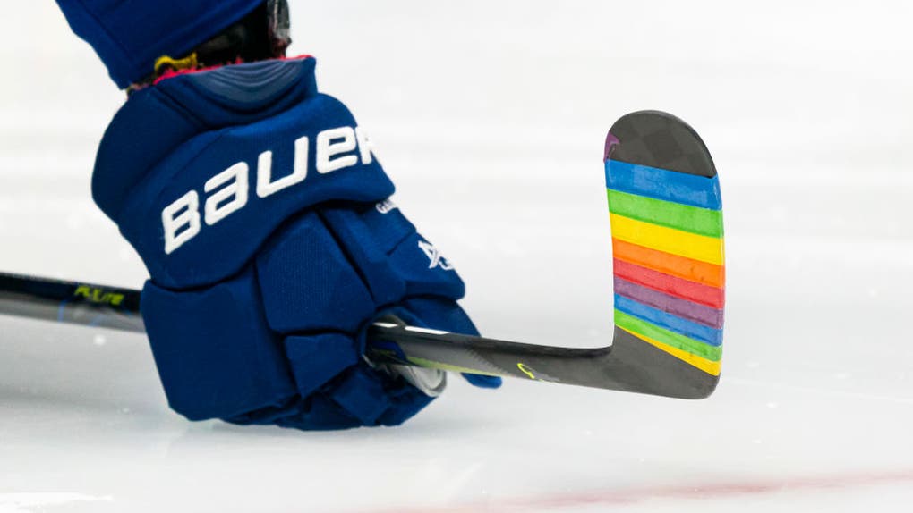 Winnipeg Jets v Vancouver Canucks