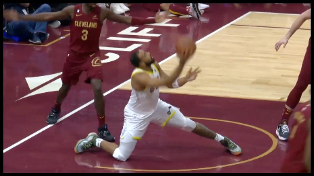 Utah Jazz Player 'Breaks Own Ankles' Before Scoring