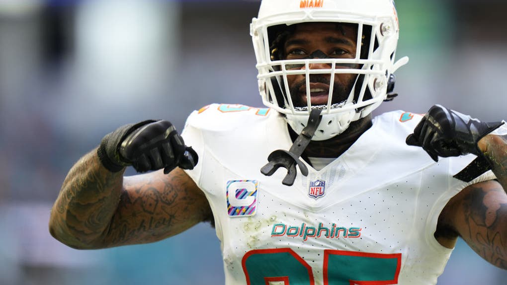New York Giants v Miami Dolphins