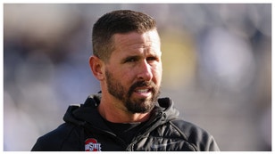 Ohio State assistant Brian Hartline a target for Cincinnati. (Credit: Getty Images)