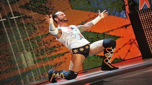 CM PUNK RETURNS TO WWE