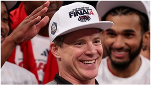 FAU basketball coach Dusty May raises tampering concerns. (Credit: Getty Images)