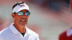 Arkansas OC Dan Enos Argued With Students Via Email After Latest Loss