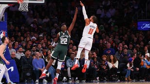 Milwaukee Bucks v New York Knicks